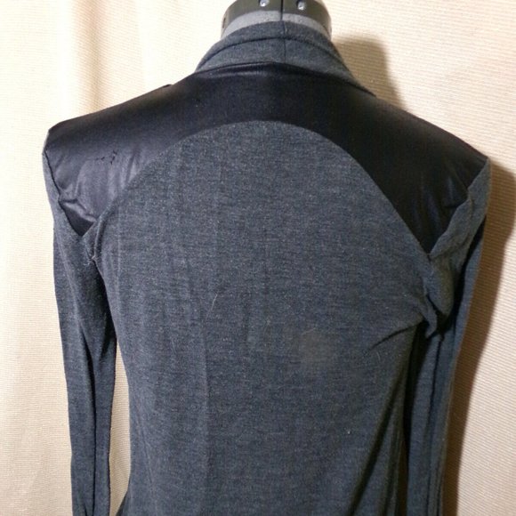 FULL TILT Cardigan Sweater XS Gray black pleather trim Open front Lightweight LS - Picture 9 of 11